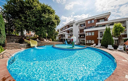 ID 13253 Dreizimmerwohnung in Messambria Fort Foto 8