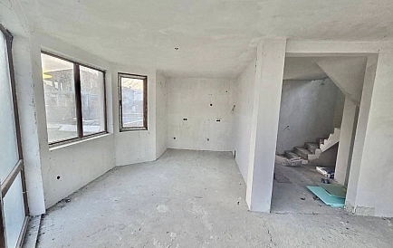 ID 14735 Haus in Floral Meadows Foto 3