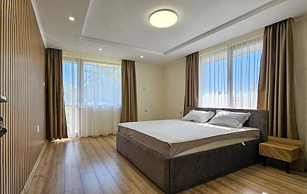 ID 15651 Zweistöckiges Haus in Aleksandrovo Foto 10