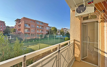 ID 14987 Zweizimmerwohnung in Sunny Day 6 Foto 5