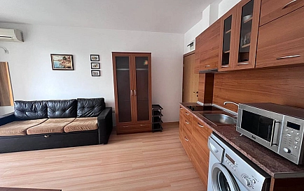 ID 14863 Zweizimmerwohnung in Sunny Day 3 Foto 2