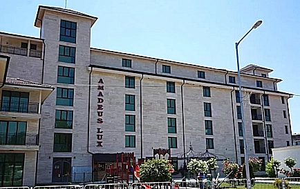 ID 15353 Studio-Apartment in Amadeus Suite Foto 7