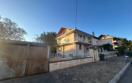 ID 15278 Dreistöckiges Haus in Kosharitsa Foto 8