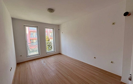 ID 13484 Studio-Apartment in Sunny Day 6 Foto 3