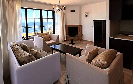 ID 15033  Клифф Бийч Foto 1 