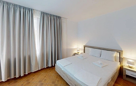 ID 14009 Dreizimmerwohnung in Bay View Villas Foto 3