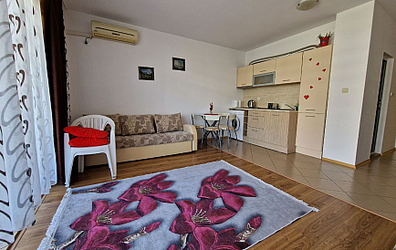 ID 11258 Studio-Apartment in Grand Camellia Foto 1 