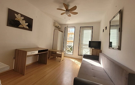 ID 11281 Studio-Apartment in Sunny Day 6 Foto 2