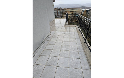 ID 11475 Dreizimmer-Penthouse im Dawn Park Foto 8