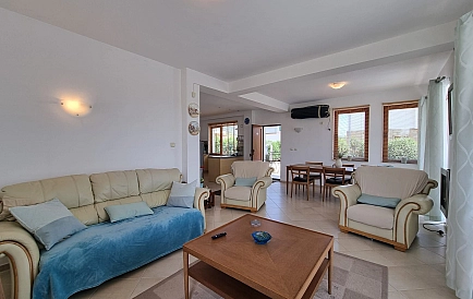 ID 11885 Haus in Gorica Foto 2