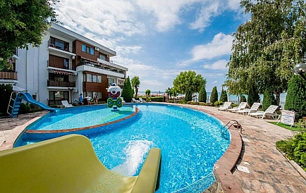 ID 13253 Dreizimmerwohnung in Messambria Fort Foto 9