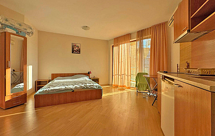 ID 13445 Studio-Apartment in Amadeus 11  Foto 1 