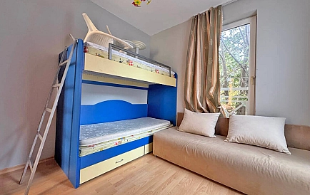 ID 14782 Dreizimmerwohnung in Sunny Day 6 Foto 3