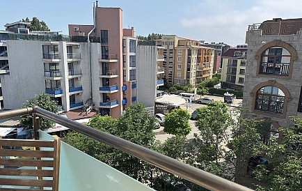 ID 15820 Studio-Apartment in San Gate Foto 5