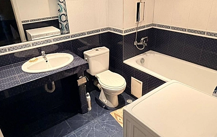 ID 15270 Drei-Zimmer-Wohnung in Alexandrov Residence Foto 4