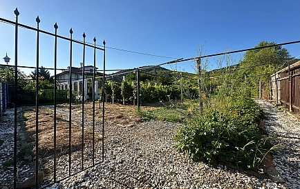 ID 10555 Haus in Goritsa Foto 6