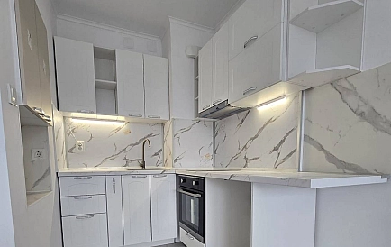 ID 14989 Zweizimmerwohnung in Flores Park Foto 2