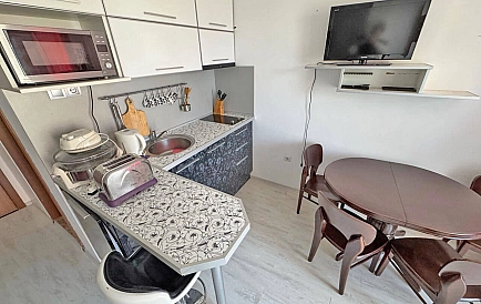 ID 14985 Dreizimmerwohnung in Sunny Day 6 Foto 2