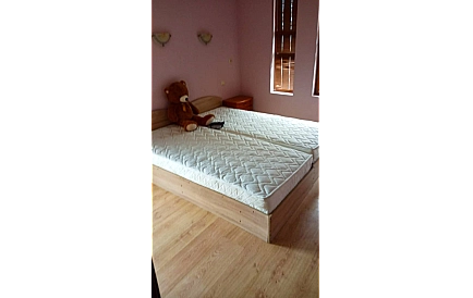ID 13700 Haus in Gyulovtse Foto 9