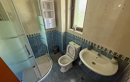 ID 15729 Haus in Almond Hills Foto 5