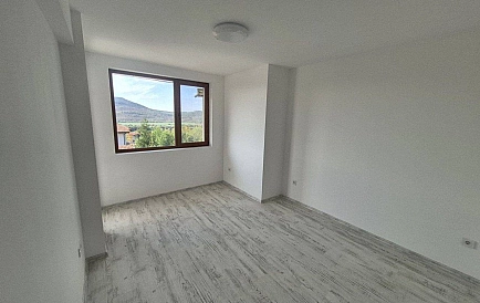 ID 15922 Zweistöckiges Haus in Obrochishte Foto 4