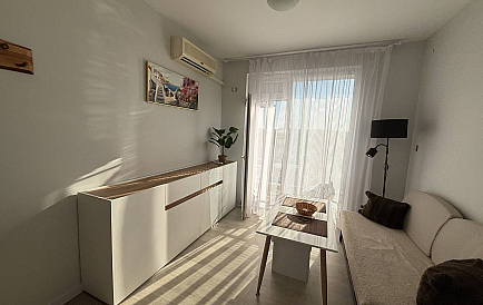 ID 14703 Zweizimmerwohnung in Sunny Day 3 Foto 1 