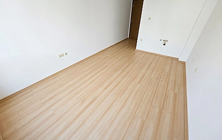 ID 12828 Studio-Apartment in Sunny Day 6 Foto 7