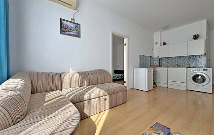ID 14591 Zweizimmerwohnung in Sunny Day 4 Foto 1 
