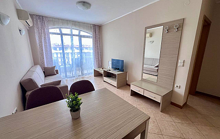 ID 15302 Zweizimmerwohnung in Royal Sun Foto 1 