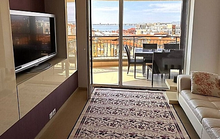 ID 15195 Vierzimmerwohnung in Royal Palm Foto 7