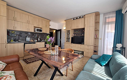 ID 13894 Dreizimmerwohnung in Camellia Residence Foto 1 