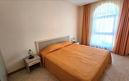 ID 16513 Zweizimmerwohnung in Royal Sun Foto 2