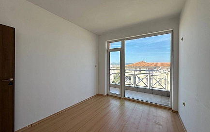 ID 14476 Zweizimmerwohnung in Sunny Day 6 Foto 10