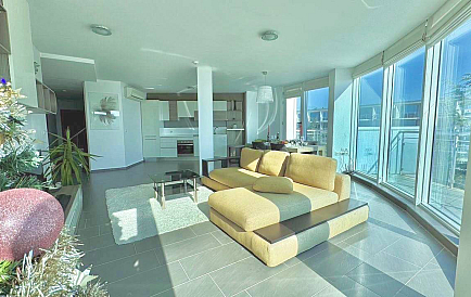ID 14681 Maisonette mit drei Schlafzimmern in Atlantis Foto 1 