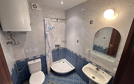 ID 13826 Großes Studio in Gallery Foto 4