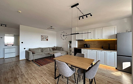 ID 16098 Studio-Wohnung in Gardenia Hills Foto 2