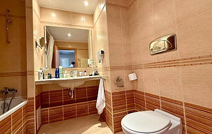 ID 16352 Zweizimmerwohnung in Majestic Beach Resort Foto 10