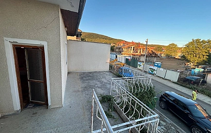 ID 15278 Dreistöckiges Haus in Kosharitsa Foto 7