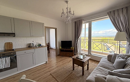 ID 15477 Dreizimmerwohnung in Sunny Day 6 Foto 3