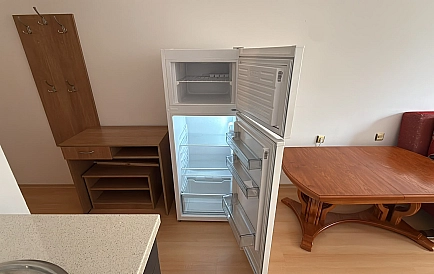 ID 10357 Studio-Apartment in Sunny Day 4 Foto 3