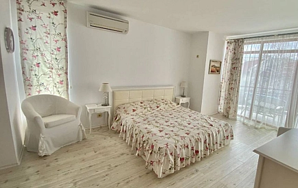 ID 15212 Алмонд Хилл Виллас Foto 4