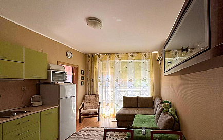 ID 13911 Zweizimmerwohnung in Sunny Day 6 Foto 1 