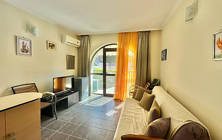 ID 14745 Studio-Apartment in St. George Palace Foto 1 
