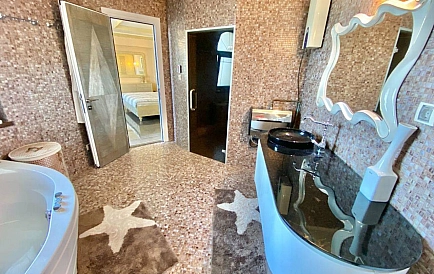 ID 14853 Fünfzimmerwohnung in Esteban Foto 4