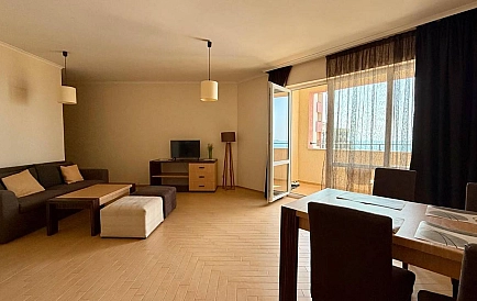 ID 16352 Zweizimmerwohnung in Majestic Beach Resort Foto 3