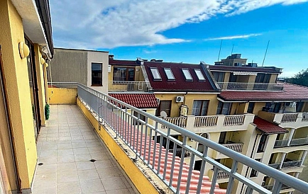 ID 15429 Dreizimmerwohnung in Royal Sun Foto 6