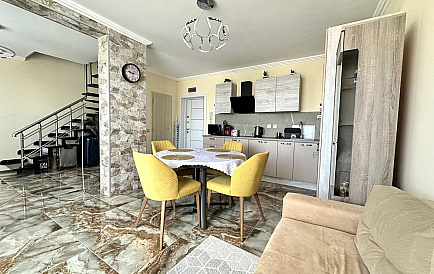 ID 16562 Zweizimmer-Maisonette in VIP Zone Foto 1 