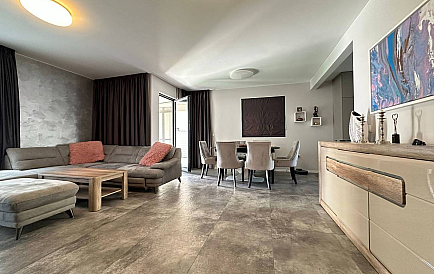 ID 14522 Haus in Sarafovo Foto 1 