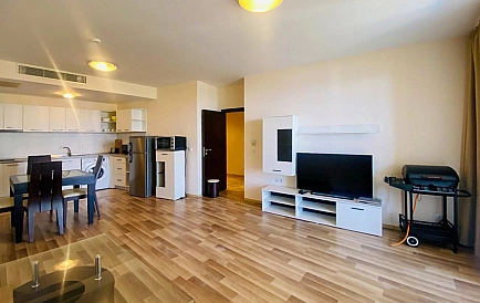 ID 14727 Dreizimmerwohnung im Peterhaus Foto 2