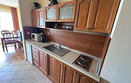 ID 13826 Großes Studio in Gallery Foto 3